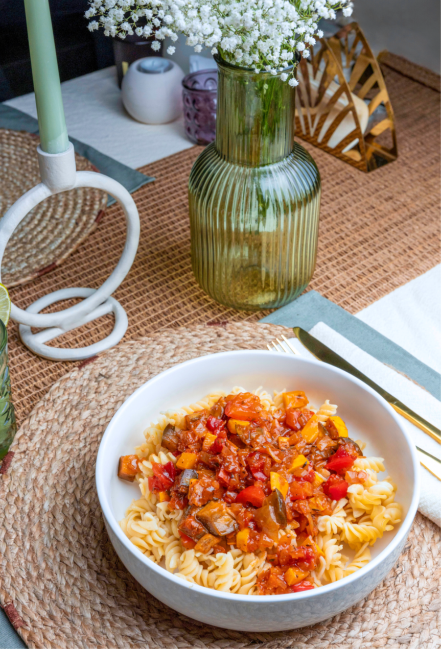 Fusilli nappés d’une sauce arrabiata épicée