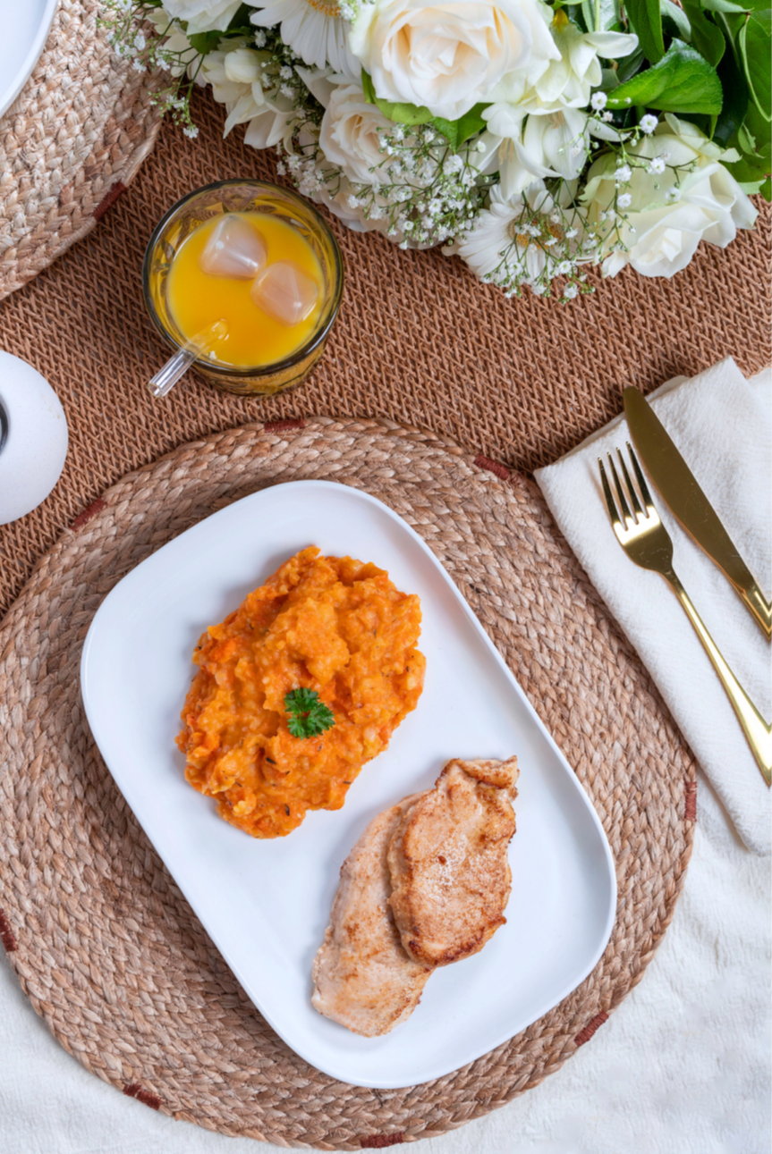 Stoemp de carottes et escalopes de poulet
